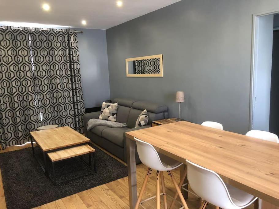 Cosy 3 Pieces En Face De La Gare Apartment Rambouillet Exterior foto